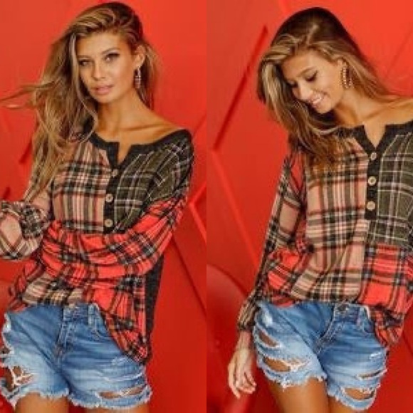 BiBi Tops - 🌲🌲🌲Plaid multi pattern button up top🌲🌲🌲